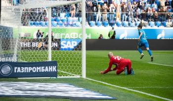 «Зенит» — «Анжи»: петербуржцы забивают пять безответных мячей